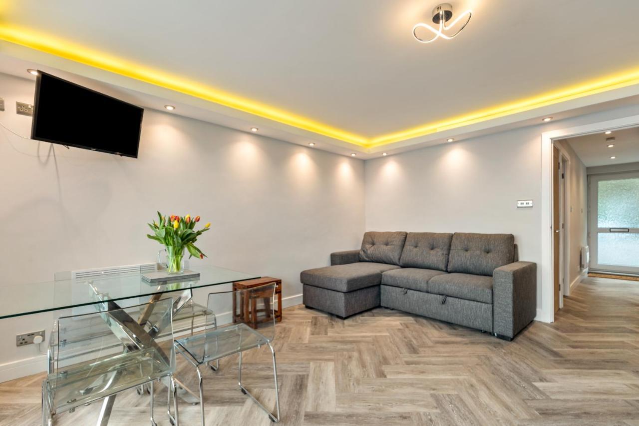 Pleasant View - Direct Beach Access, Sea Views And Parking Saundersfoot Exterior photo